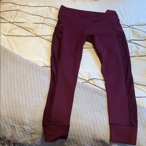 Maroon leggings w/ mesh detail